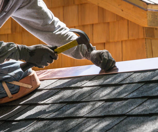 Best Residential Roofing Contractor  in Marinette, WI